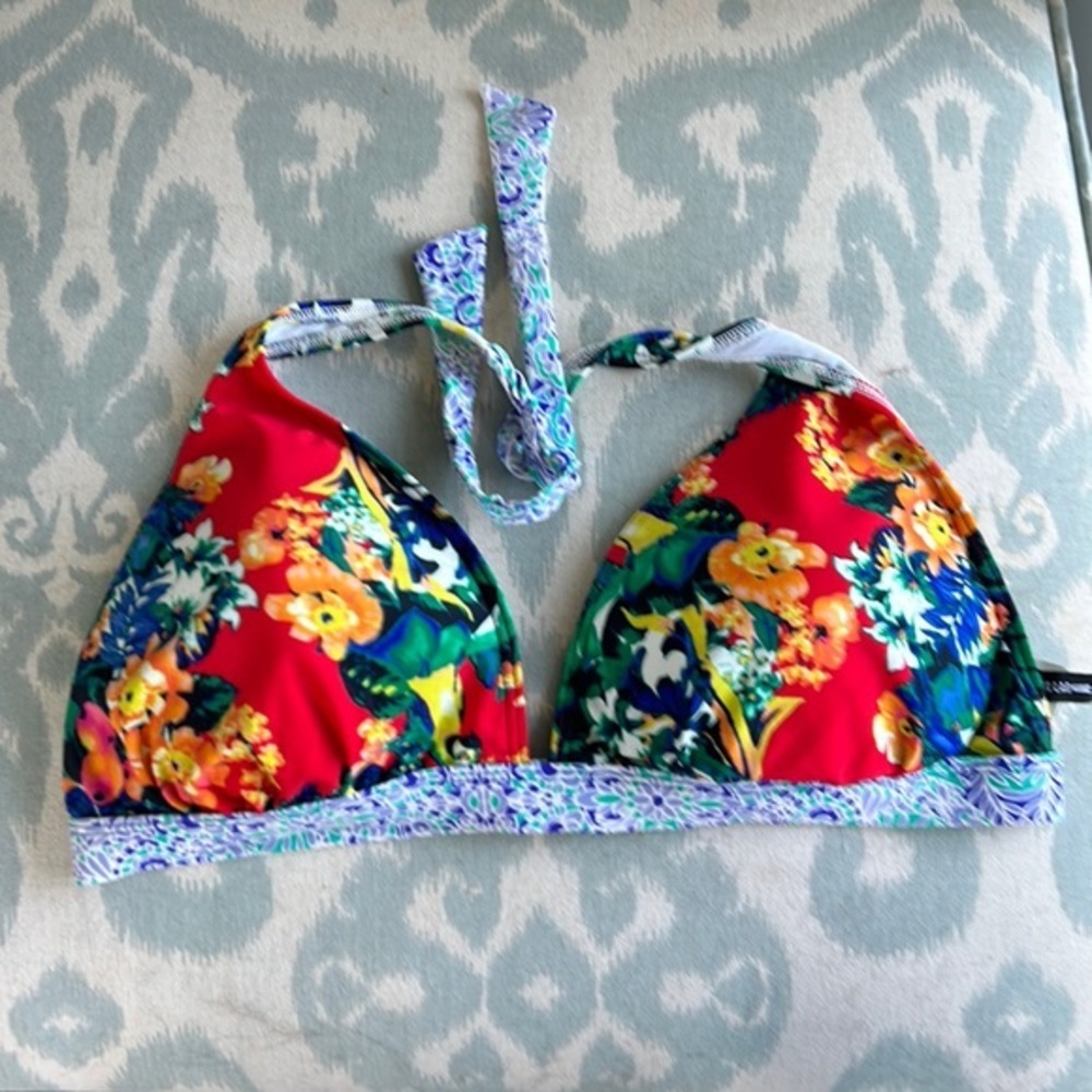 Floral bikini top